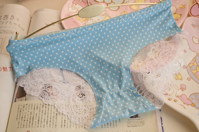 Slip jeunesse en soie Ice - Ref 669134 Image 44