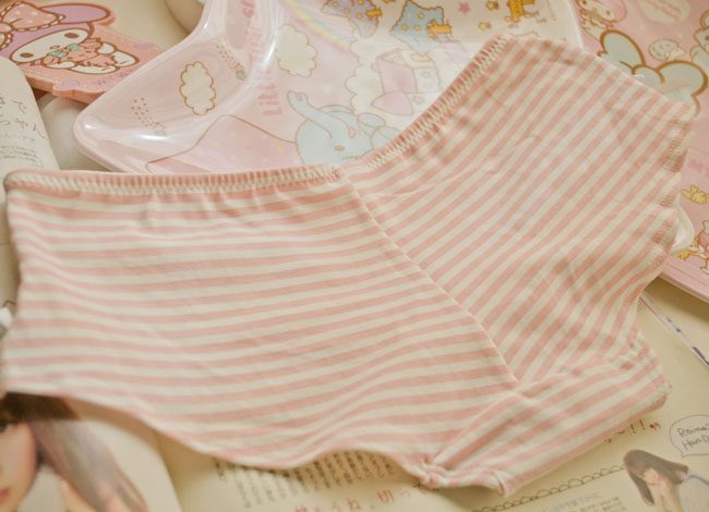 Slip jeunesse en soie Ice - Ref 669138 Image 50