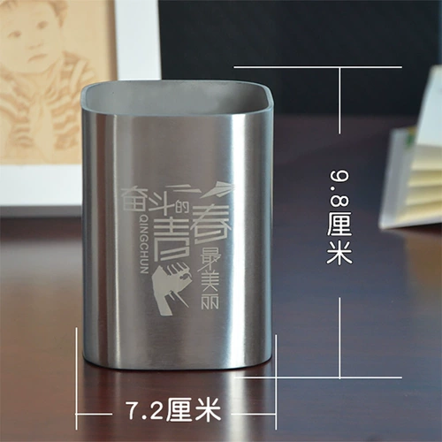 Металлический модный держатель для ручек из нержавеющей стали, милые канцтовары, коробка для хранения с гравюрой, делается под заказ