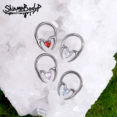 Shinma【Heart Bone】Коготь дьявола из титанового сплава с двойным рогом, инкрустированный любовным цирконом, трехмерная пряжка, кольцо для носовой перегородки в стиле панк