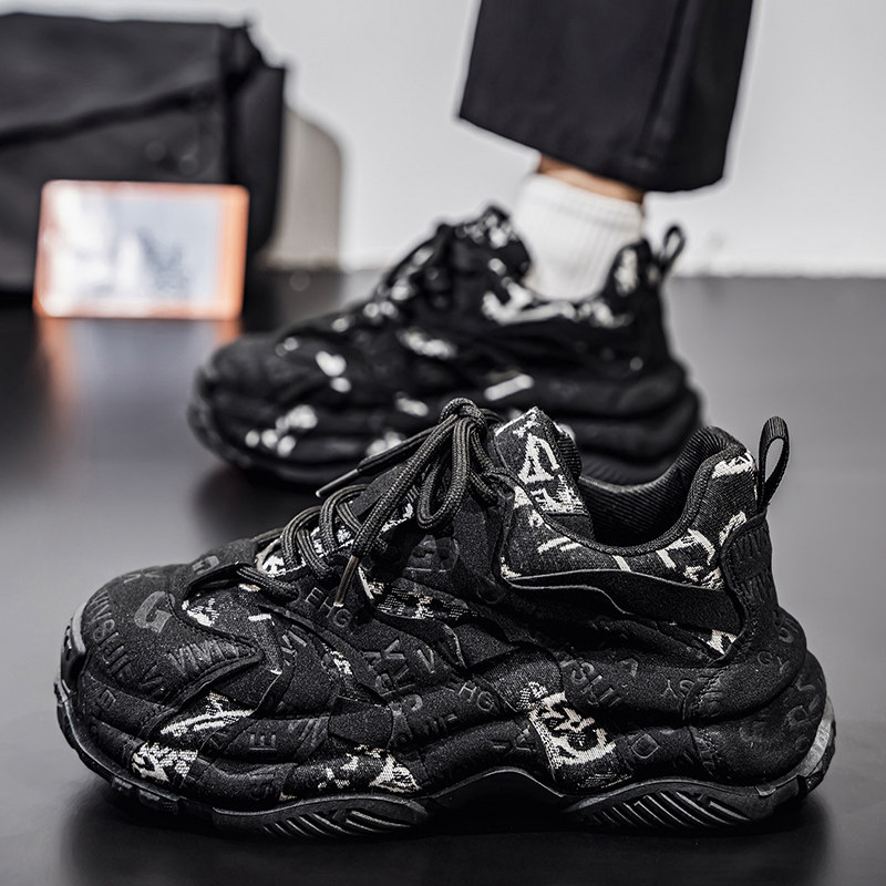 European Men's Shoes 2026 New Winter Thick-Soled Hong Kong Trendy Brand Versatile Youth Sports Closed-Toe Dad Sneakers