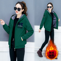 2020 new Korean casual lamb plush thick coat short coat Ladies Spring and Autumn Winter loose wild tide