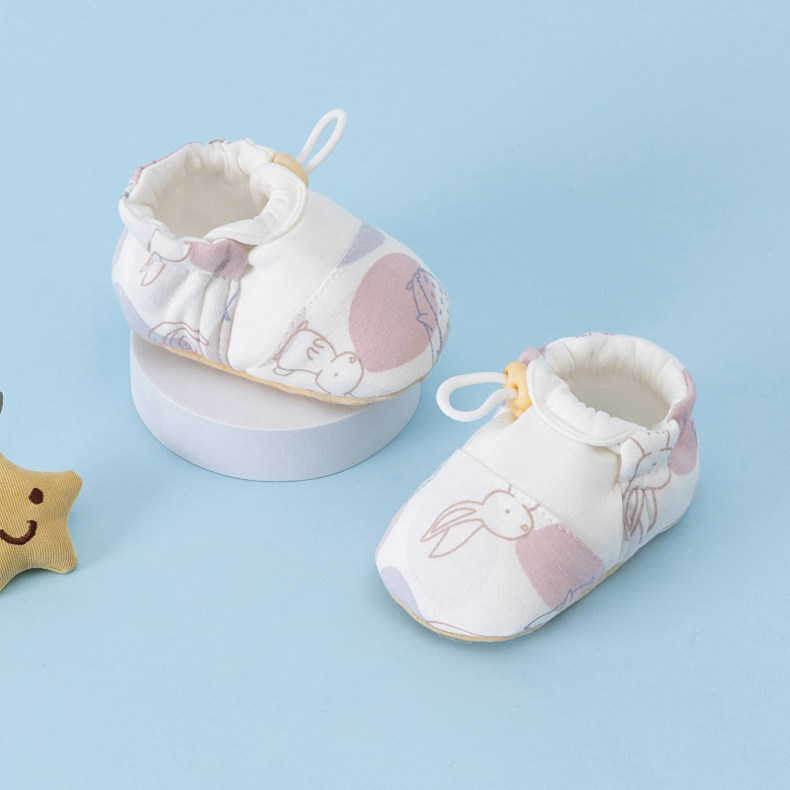 Beitais Infant Foot Covers, New Spring and Autumn Style Newborn Shoes, Soft-Soled Indoor Walking Shoes for Small Infants, Size S — 12