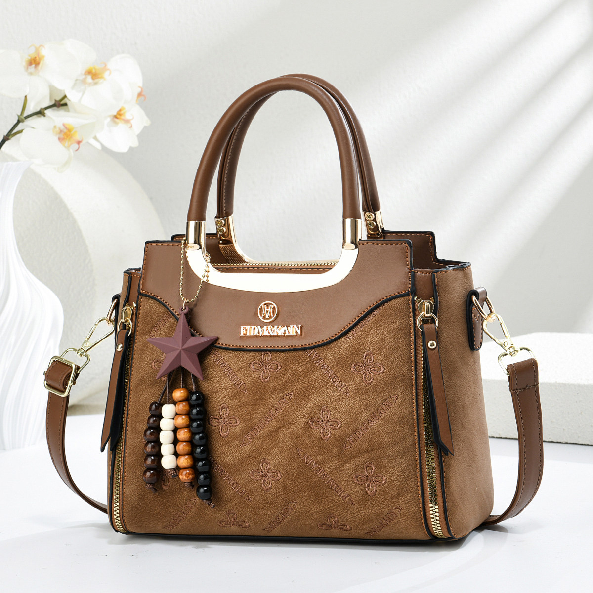 Women's Handbag, High-End, Elegant, Large Capacity, Light Luxury Brand, 2025 New Model, Tote Bag, Shoulder Bag, Handbag for Commuting