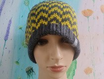 1011-28 Black and yellow contrasting label warm knitted hat autumn and winter cold hat - single top