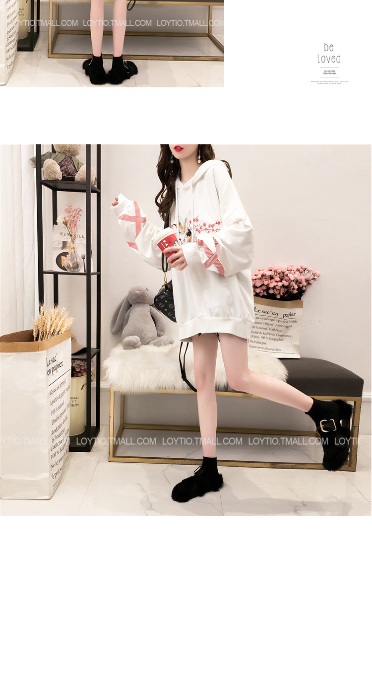 Sweatshirt femme LOYTIO    - Ref 3217102 Image 31