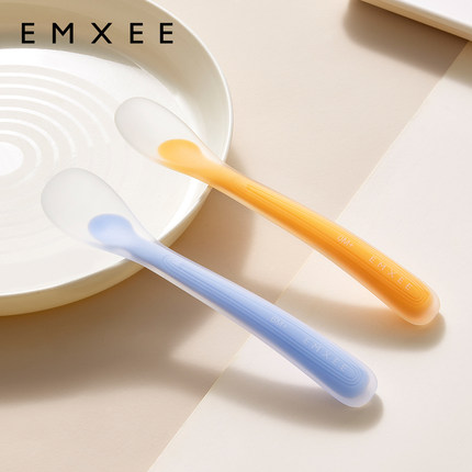 嫚熙硅胶勺子新生婴儿宝宝辅食勺训练吃饭通用喂水喂奶喂药小软勺