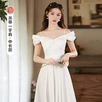 Белая версия средней длины в стиле C.