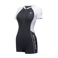 Глубоко серой/белый