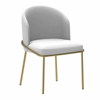 Белый стульчик для кормления