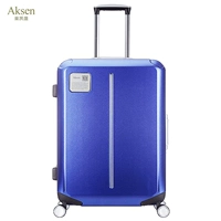 Глубокая река синий