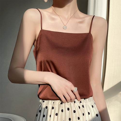 Белый шелковый топ с чашечками, летний костюм