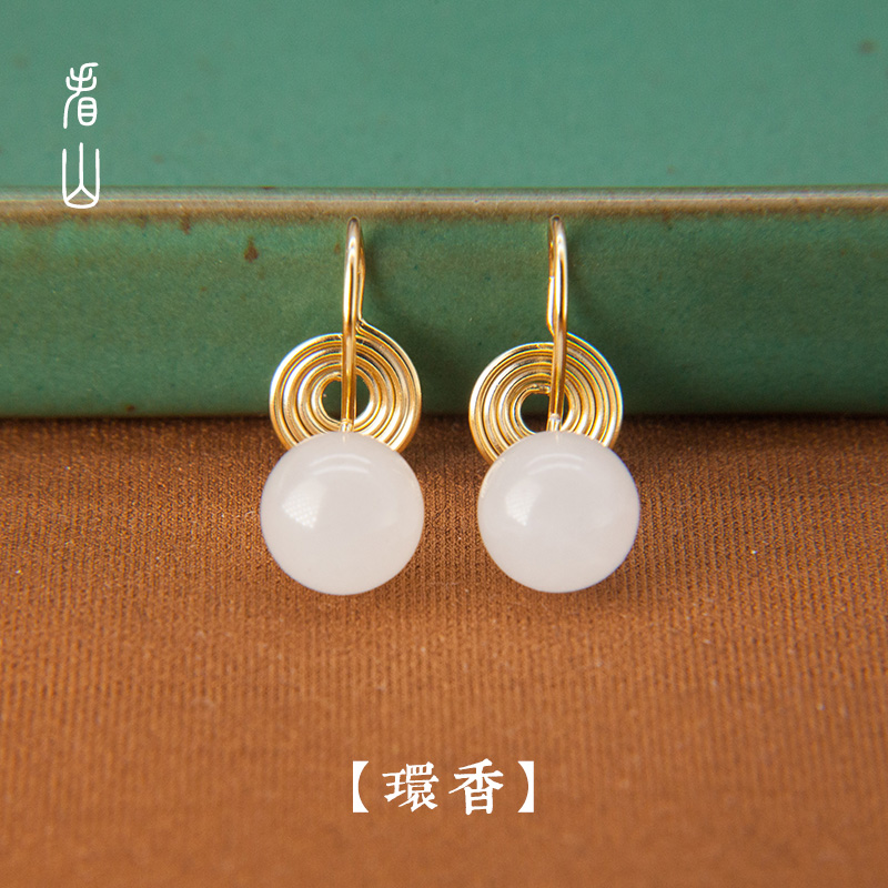 Kanshan) Huanxiang) Hetian white jade ear clips women's simple and small sterling silver national style incense plate Forbidden City earrings are new