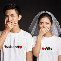 Take the marriage registration certificate photo Korean version of loose cotton couple short sleeve T-shirt niche design sense license clothes