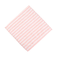 5 розовая одежда