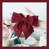 Красные перья