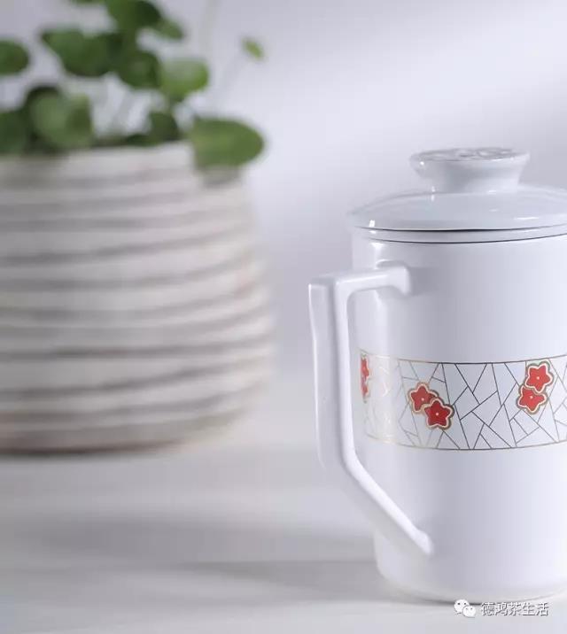 Xiang feng ceramic keller cup with cover large capacity water glass office contracted coffee cup cup filter