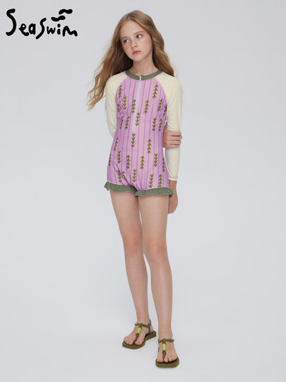 2026 New Style Girls' Swimsuit, One-Piece Long-Sleeved Conservative Swimsuit for Older Children, with Chest Pads for Junior High School Students