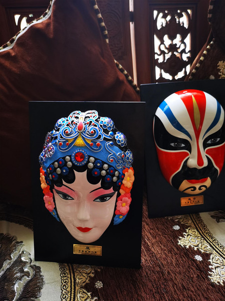 Decoration Restaurant Ornament Gifts for Foreigners Opera Facial Makeup