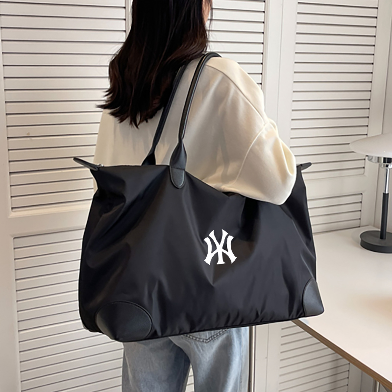 Large-Capacity Bag for Women, Versatile 2026 New Model, Simple Men's Oxford Cloth Handbag, Asuny Collaboration Travel Bag