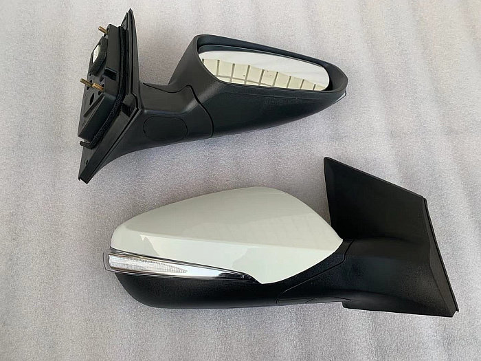 Changan Ochamps rear view mirror rear-view mirror assembly lenses LED directional light Oschamps A600 housing mirror