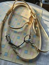 Cowhide horse chew water horse riding utensils Equestrian utensils Inner Mongolia old Cobbler seiko production strong and durable