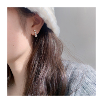 (W Dear) original French style small pearl ear clip without ear-hole female mosquito coil temperament brief and small earrings