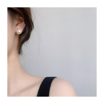 (W Dear) ELEGANT FRESH WATER PEARL Mosquito Coil Pan Ear Clip Without Earhole Lady Brief ADVANCED SENSATION EAR NAIL