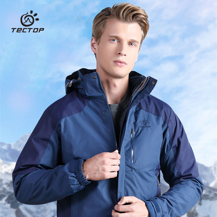 Exploring the outdoor autumn and winter models for men and women in three-in-one two sets of windproof and waterproof and warm mountaineering suits jacket man