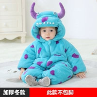 Толстый зимний маленький монстр волос