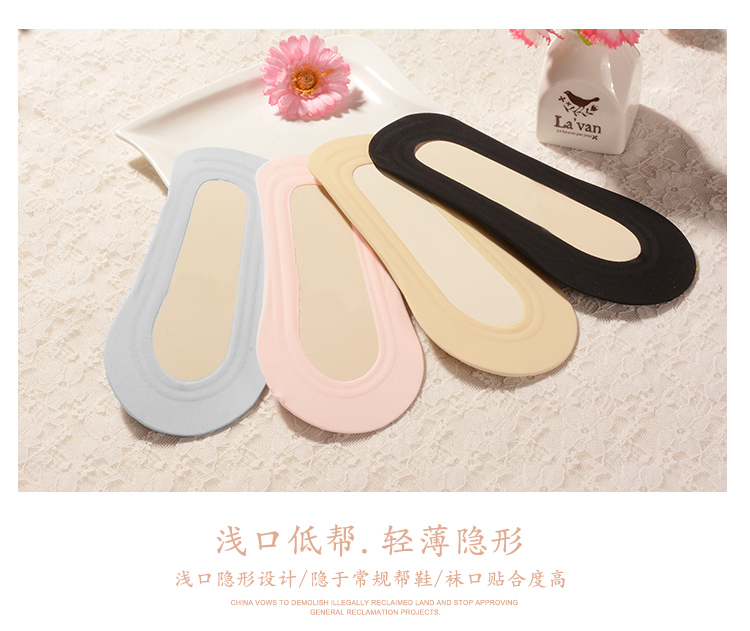 Băng lụa vớ thuyền nữ mùa hè phần mỏng silicone non-slip vô hình nông miệng thấp để giúp bông không rơi với vớ mùa hè phụ nữ vớ