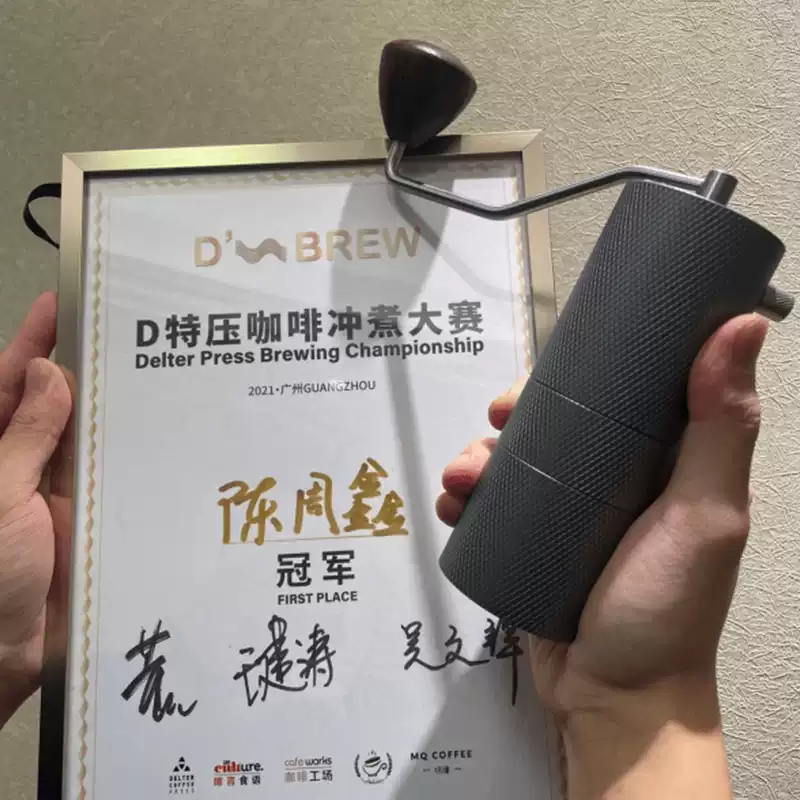玲瓏手搖磨豆機R1研磨機咖啡家用意式手沖手動研磨咖啡器具