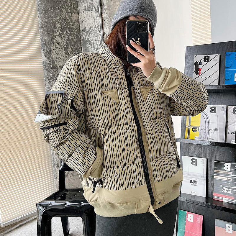 22 Winter New Model Ston Stone Armband Versatile Trendy Casual Camouflage Reflective Print Hooded down Jacket