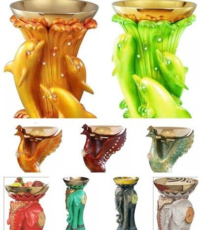 Hotel Lobby Elephant Styling Cigarette Ash Bucket Straight Standing Creative Gold Peacock Luxury Trash Can with Ashtray Special Price