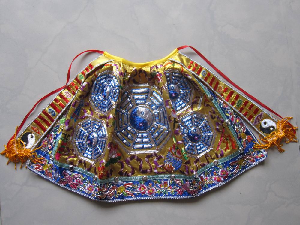 Upscale handmade cloak deities The Beatles The Taiwan Divinity Taiji Gossip Gossip Gossip Gossip 8-coat 1-2 ruler-Taobao