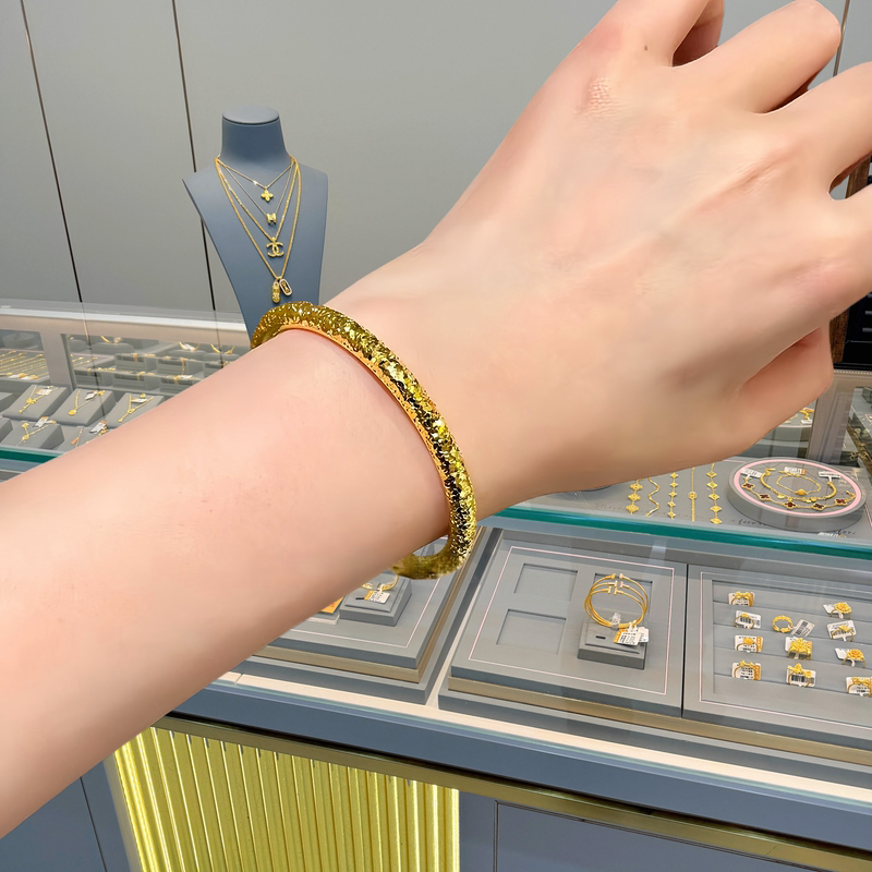 Ancient Gold-Plated Silver Single-Ring Crushed Ice Bracelet for Women, Sparkling Starry Wide Plain Ring Bracelet, Classic Eel Back Bracelet