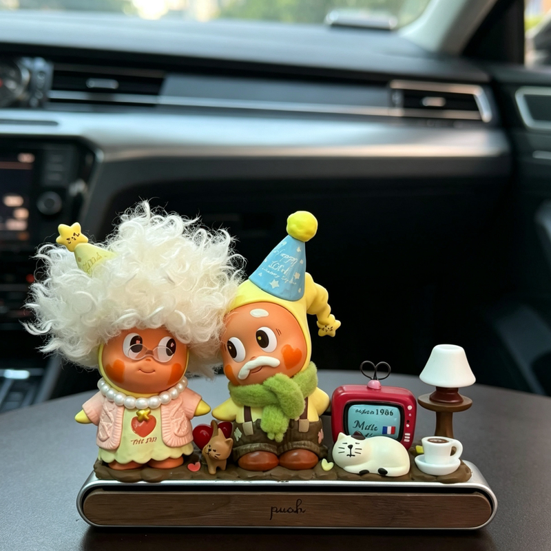 Bubble Mart Star Man Wedding Gift, Best Friend's Wedding High-End Souvenir, Car Interior Decoration, Couple's Gift Bubble Mart Star Man Wedding Gift, Best Friend's Wedding High-End Souvenir, Car Interior Decoration, Couple's Gift