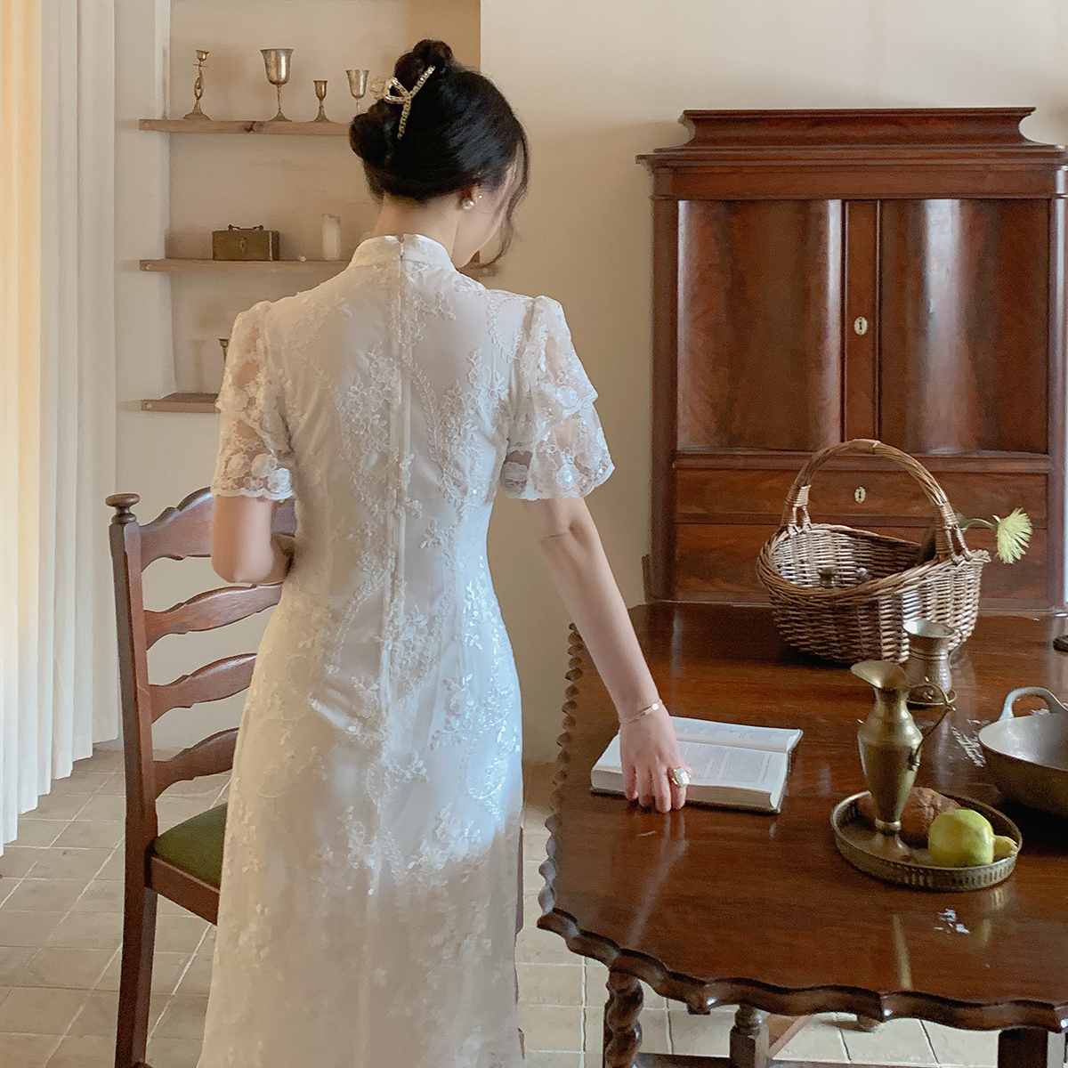 Retro cheongsam, summer wedding dress Retro cheongsam, summer wedding dress