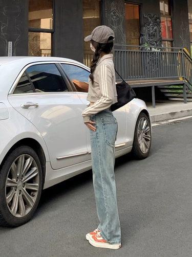 Весенние прямые свободные джинсы, светлые штаны, высокая талия, тренд сезона, оверсайз, облегающий крой, свободный крой