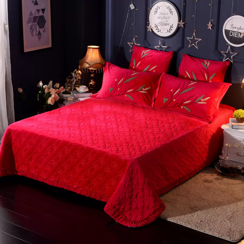 Có thể tùy chỉnh màu rắn pha lê nhung trải giường đơn mảnh để tăng quilting trải thảm pad dày chống nhăn chống trượt - Trải giường