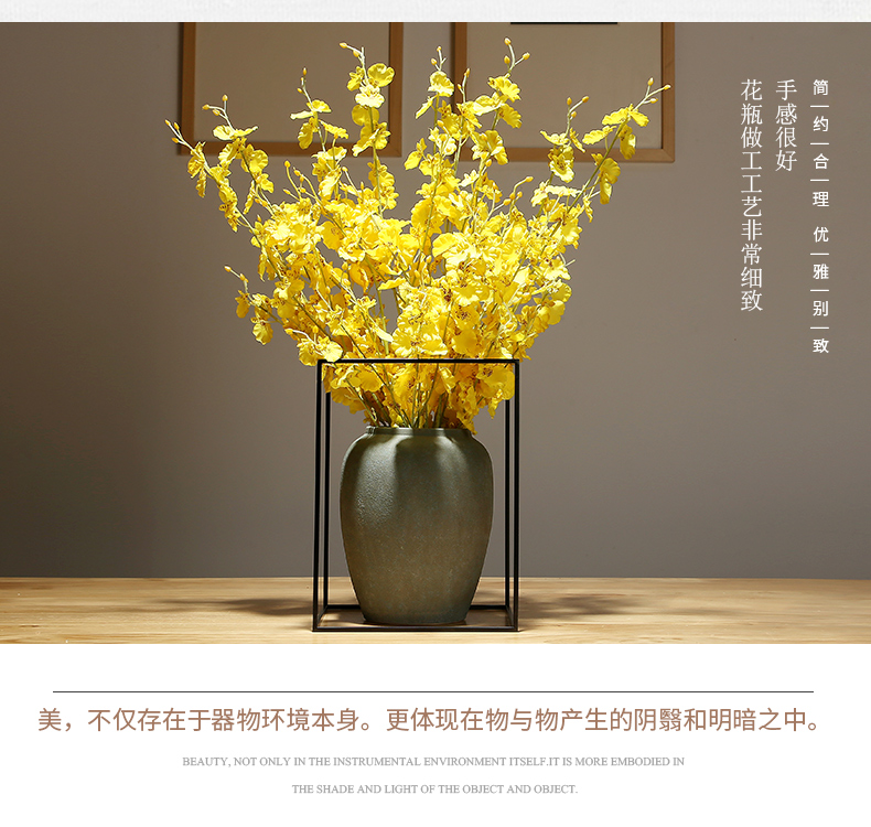 Jingdezhen ceramic vases, new Chinese style household living room desktop rich ancient frame decoration dry flower flower, adornment is placed