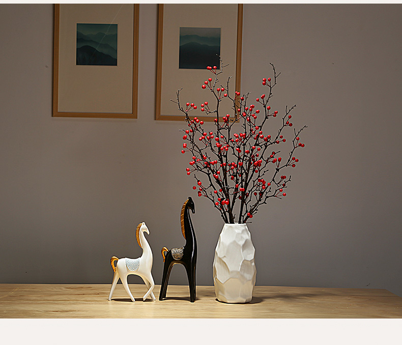 Jingdezhen ceramics vase creative contracted sitting room porch decoration of Chinese style household furnishing articles dried flower arranging flowers