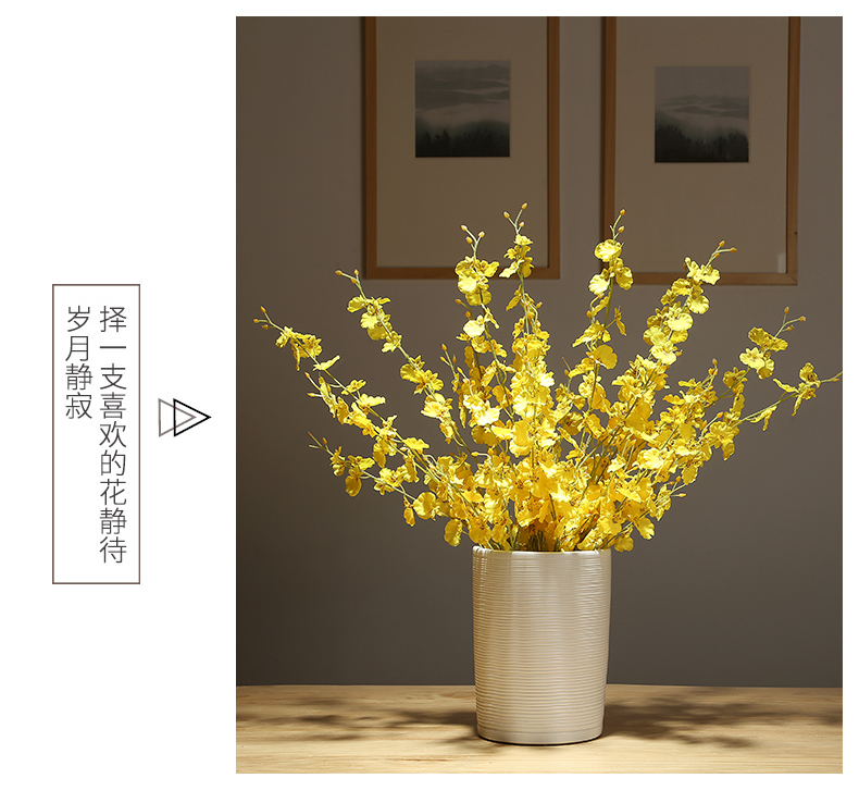 Jingdezhen ceramic vases, flower arranging dried flower adornment is placed in the sitting room porch hotel bedroom simulation flower decoration