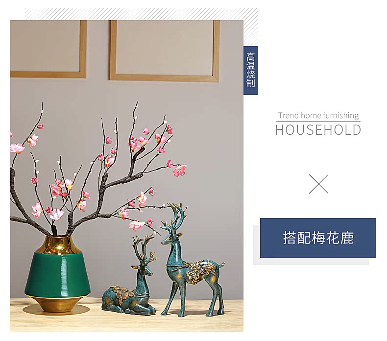 Jingdezhen ceramic vases, TV ark, dried flowers, flower arrangement furnishing articles of modern European wine decorate the sitting room the vase