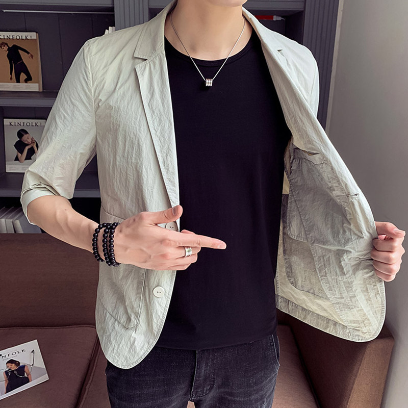 Autumn casual suit men's 2022 new spring and autumn jacket top Korean version of the trend handsome three-quarter sleeve small suit