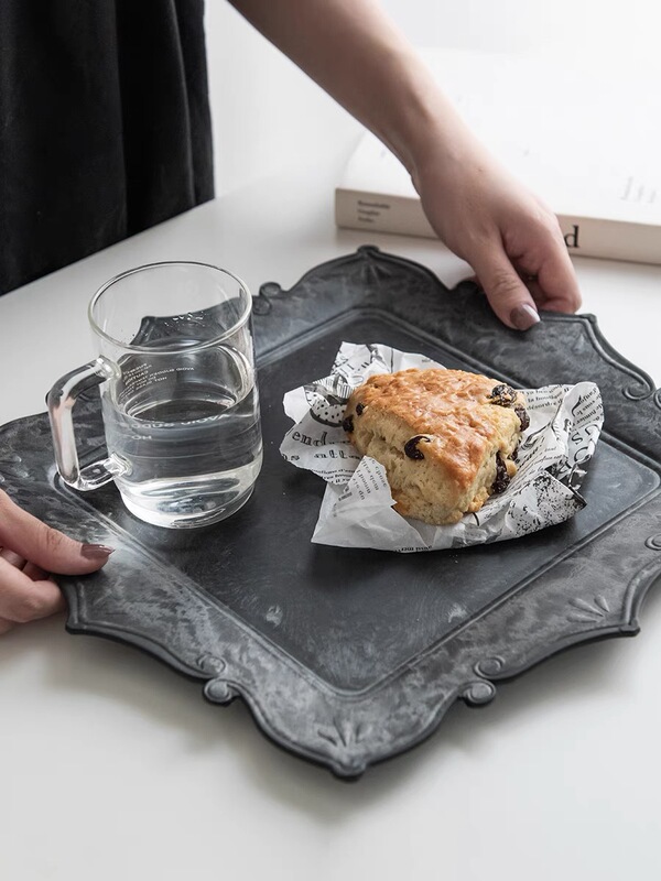 ㊣ Japanese Puebco Retro Embossed Plastic Tray Storage Tray Desktop Organizer Decorative Tray Photography Props