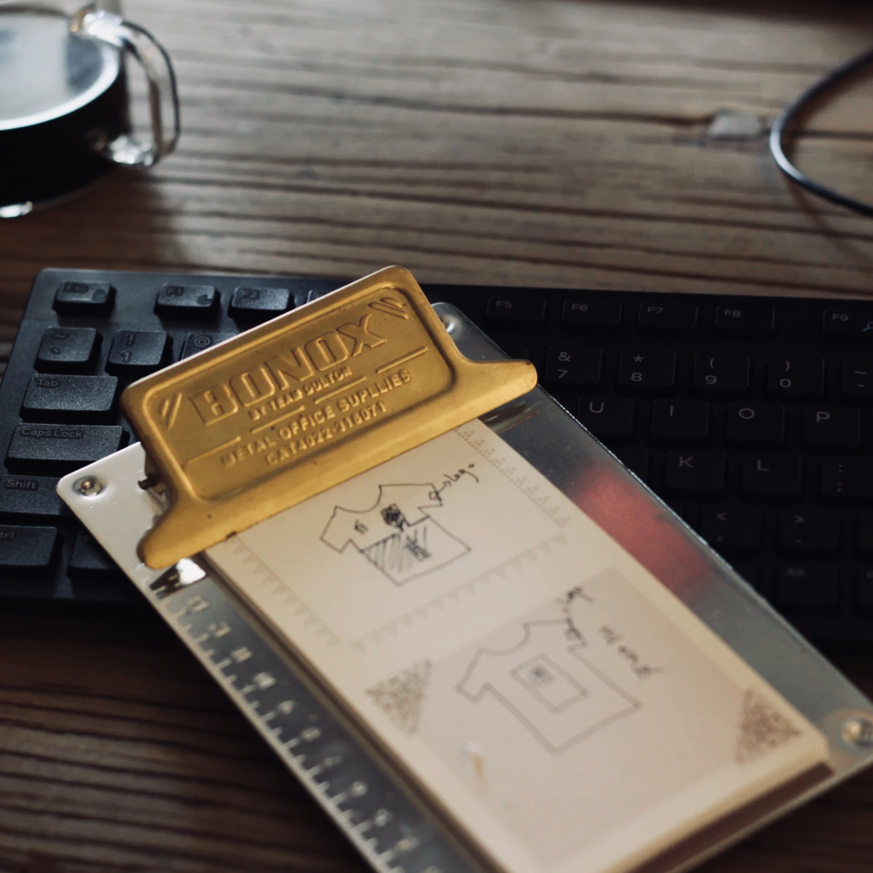 Spot {brass splints with scales} Japanese dulton aluminium alloy metal writing tablet folder pad A4A6B5