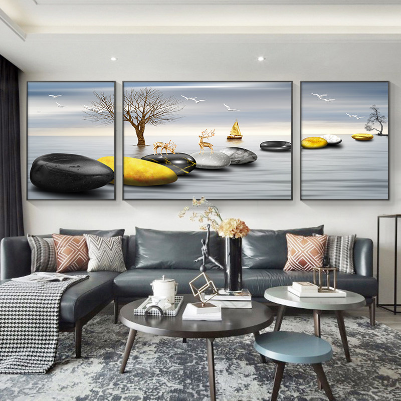 Yengil hashamatli yashash xonasi dekorativ rasmi, atmosferali divan fonida devorga osilgan rasm, zamonaviy minimalist yuqori darajadagi devor rasmlari, uchta ulangan devor rasmlari