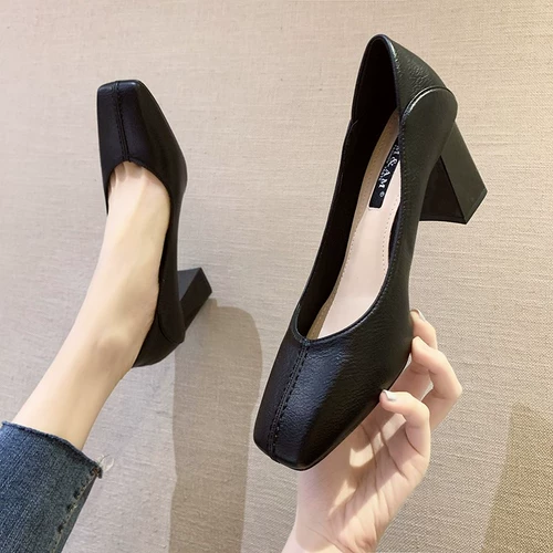 Обувь, универсальные туфли на высоком каблуке, коллекция 2022, тренд сезона