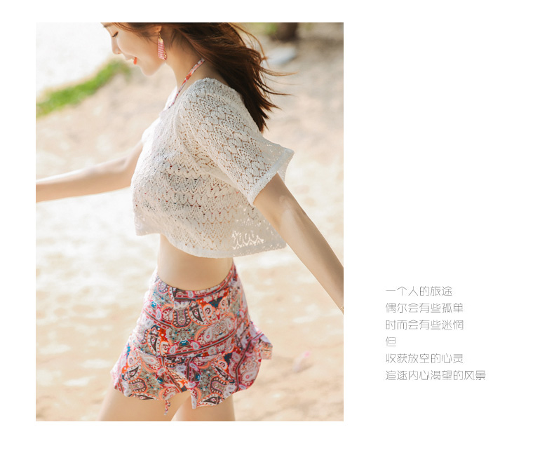 Cặp đôi đồ bơi mùa xuân hot lady ba mảnh bikini bốn mảnh áo tắm mỏng bảo thủ chia quần đi biển - Vài đồ bơi đồ đôi trắng đi biển	